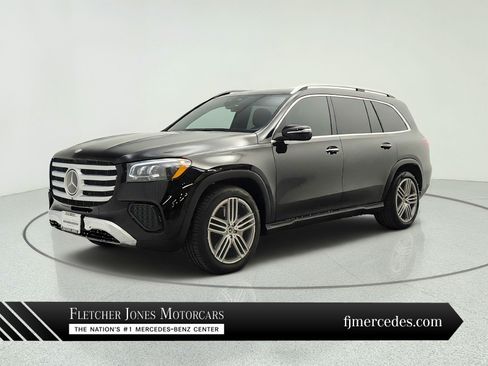 Certified 2026 Mercedes-Benz GLS 450 4MATIC image 1