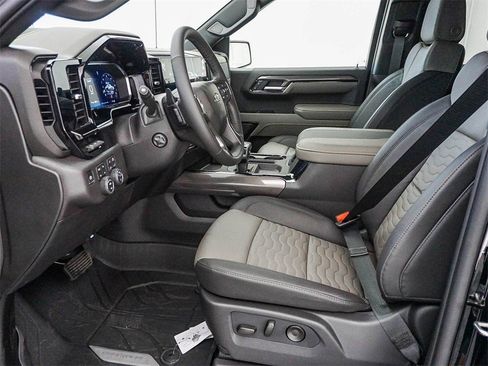 New 2026 Chevrolet Silverado 1500 ZR2 w/ Dark Appearance Package image 19