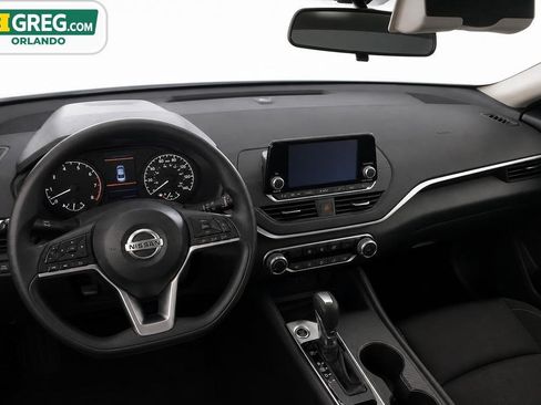 Used 2022 Nissan Altima 2.5 S FWD image 10