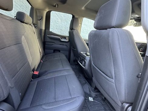 Used 2023 GMC Sierra 1500 Elevation image 8