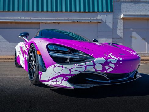 Used 2018 McLaren 720S RWD image 22