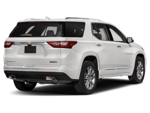 Used 2018 Chevrolet Traverse Premier w/ Redline Edition image 2