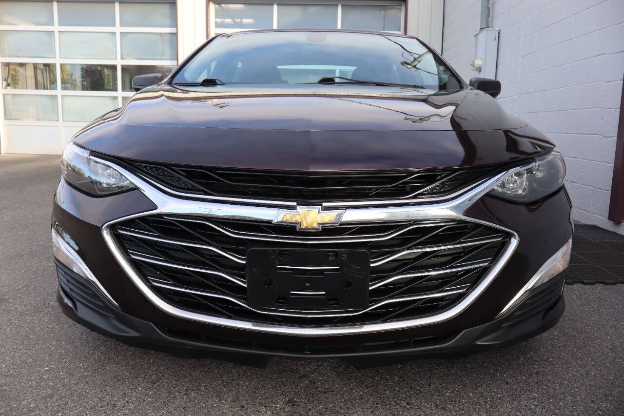 Used 2020 Chevrolet Malibu LS FWD image 1