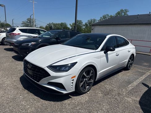 Used 2022 Hyundai Sonata SEL Plus FWD image 1