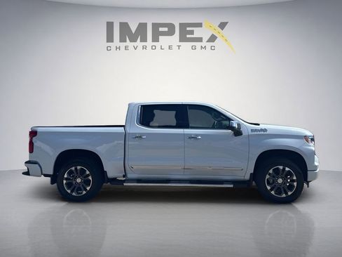New 2026 Chevrolet Silverado 1500 High Country w/ Technology Package AWD/4WD image 6