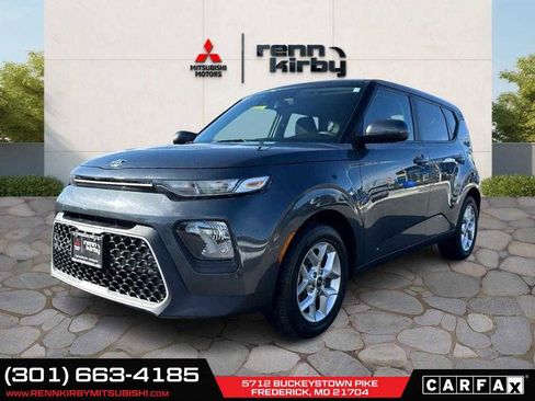 Used 2020 Kia Soul S image 1