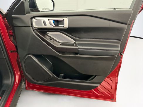Used 2020 Ford Explorer ST w/ ST Street Pack AWD/4WD image 36