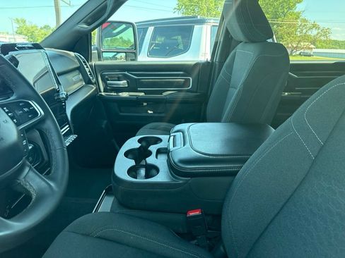 Used 2026 RAM 2500 Big Horn AWD/4WD image 32