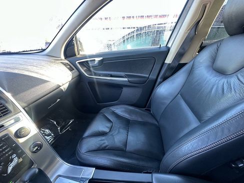 Used 2012 Volvo XC60 T6 AWD/4WD image 12