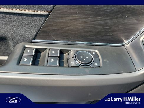 New 2025 Ford F150 Lariat w/ Equipment Group 501A Mid image 14