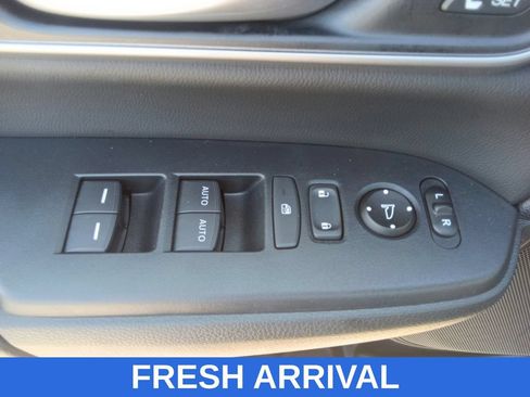 Used 2020 Honda CR-V EX-L image 18