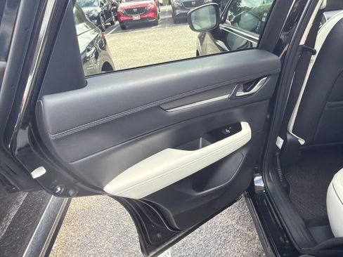Used 2025 MAZDA CX-5 AWD 2.5 S w/ Premium Plus Pkg image 9
