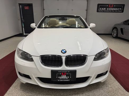 Used 2010 BMW 328i Convertible RWD image 6