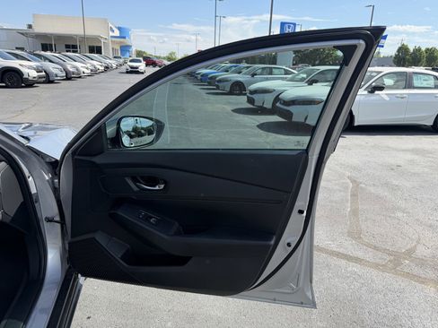 Used 2024 Honda Accord LX image 14
