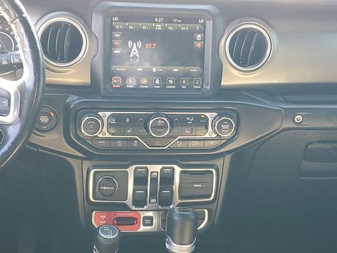 Used 2019 Jeep Wrangler Unlimited Rubicon AWD/4WD image 15