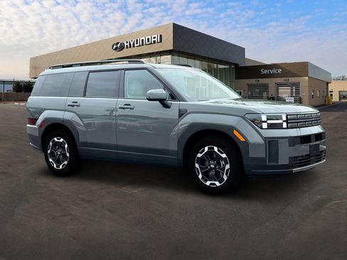 Used 2025 Hyundai Santa Fe SEL image 10