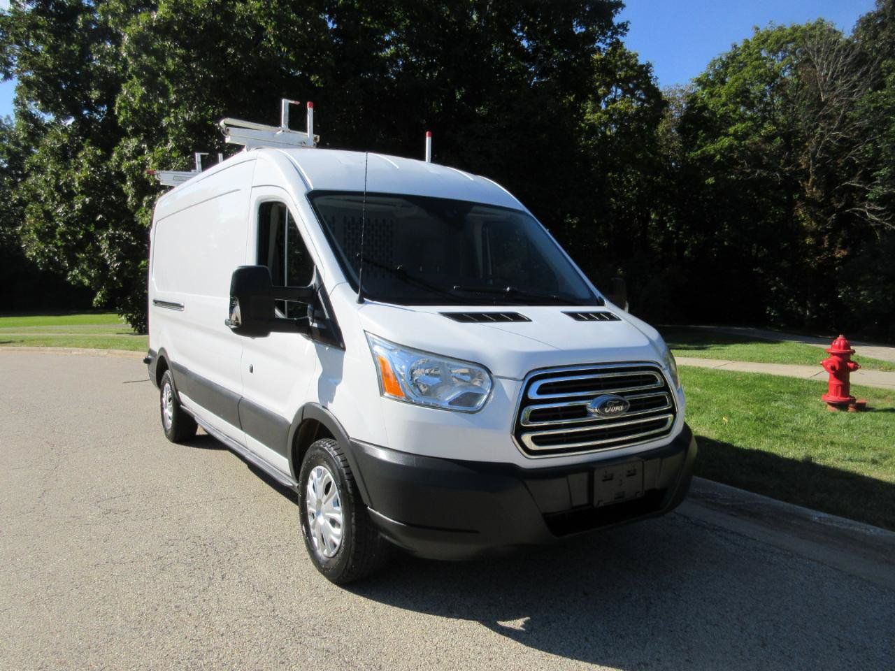 Used 2015 Ford Transit 150 148 Medium Roof w/ Interior Upgrade Package RWD image 3