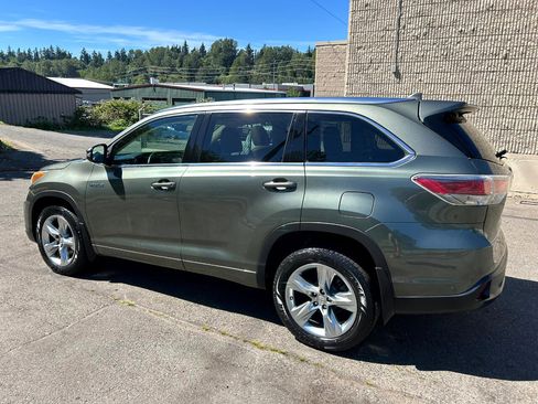 Used 2015 Toyota Highlander Limited image 7