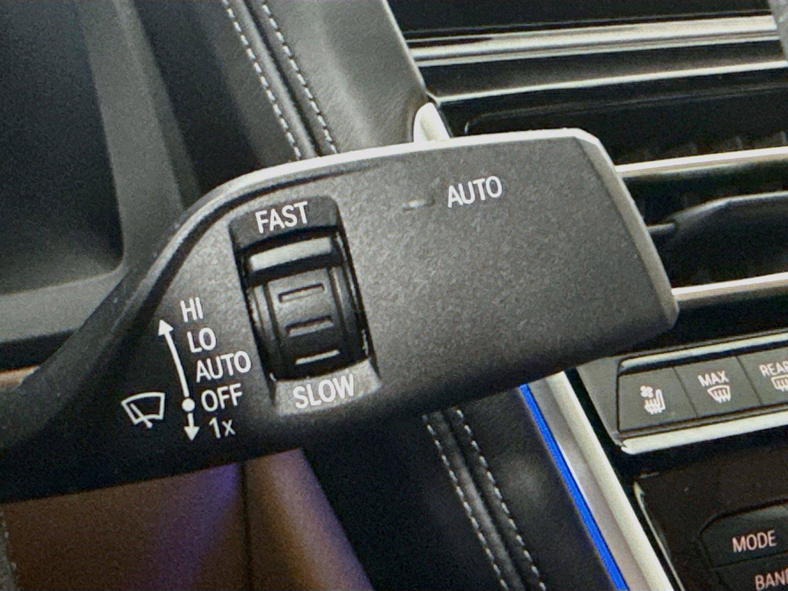 Used 2022 BMW M8 Competition w/ M Carbon Exterior Package AWD/4WD image 12