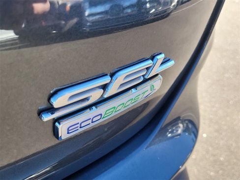 Used 2020 Ford Edge SEL w/ Convenience Package image 6