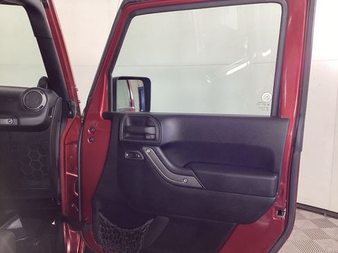 Used 2011 Jeep Wrangler Unlimited Sport AWD/4WD image 8