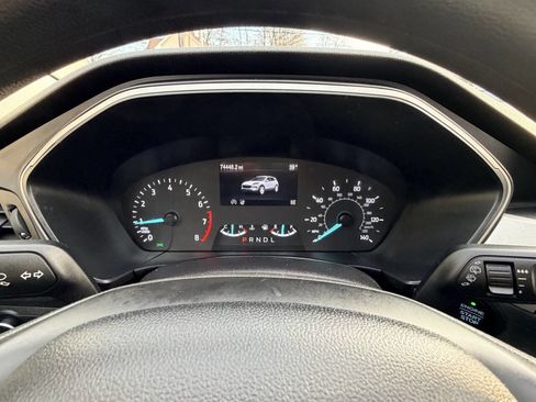 Used 2022 Ford Escape SE image 18