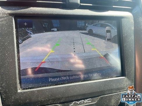 Used 2020 Ford Fusion SE FWD image 8