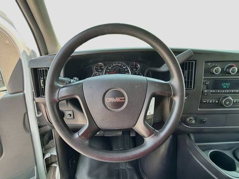 Used 2014 GMC Savana 3500 RWD image 11