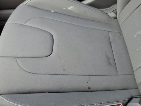 Used 2024 Hyundai Elantra SEL FWD image 25