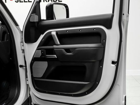Used 2024 Land Rover Defender 130 Outbound AWD/4WD image 43