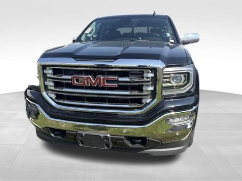 Used 2018 GMC Sierra 1500 SLT AWD/4WD image 3