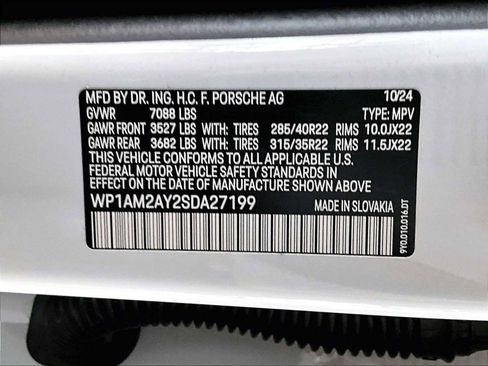 Used 2025 Porsche Cayenne Turbo image 37