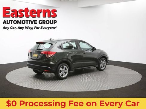 Used 2018 Honda HR-V LX image 48