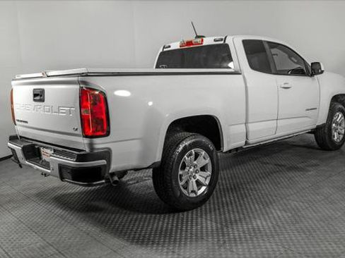 Used 2022 Chevrolet Colorado LT w/ Fleet Safety Package RWD image 8