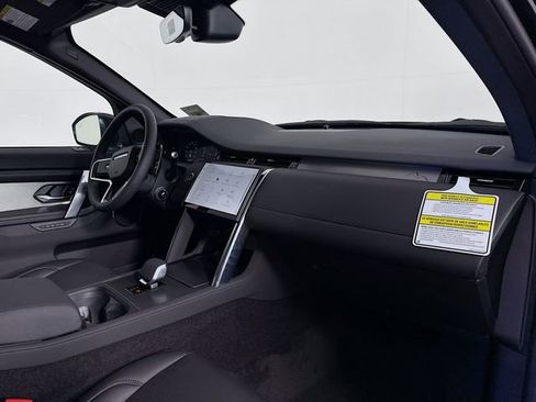 New 2026 Land Rover Discovery Sport Landmark AWD/4WD image 30