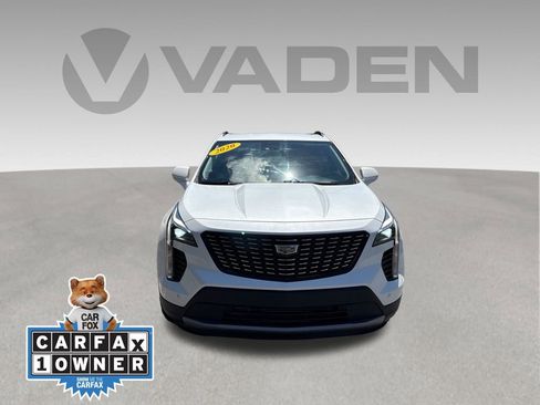 Used 2020 Cadillac XT4 Premium Luxury w/ Cold Weather Package FWD image 2