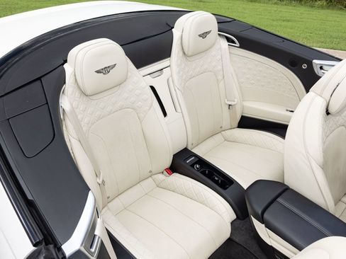Used 2020 Bentley Continental GT AWD/4WD image 56