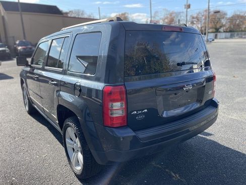 Used 2015 Jeep Patriot Latitude image 7
