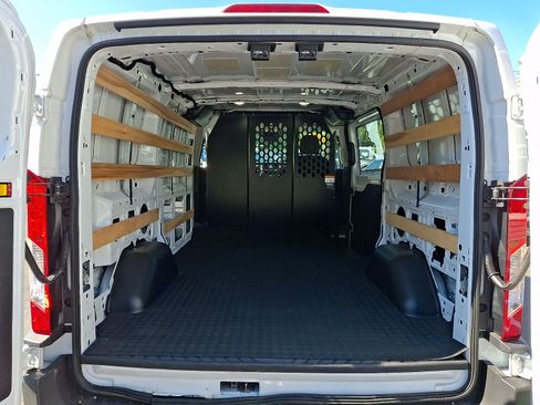 Used 2025 Ford Transit 250 Low Roof w/ Exterior Upgrade Package RWD image 27