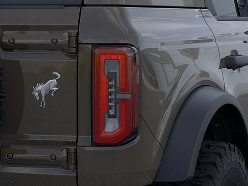 Certified 2026 Ford Bronco Badlands AWD/4WD image 23