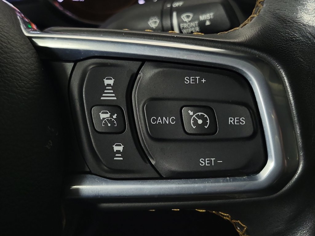 Used 2021 Jeep Gladiator Overland AWD/4WD image 24