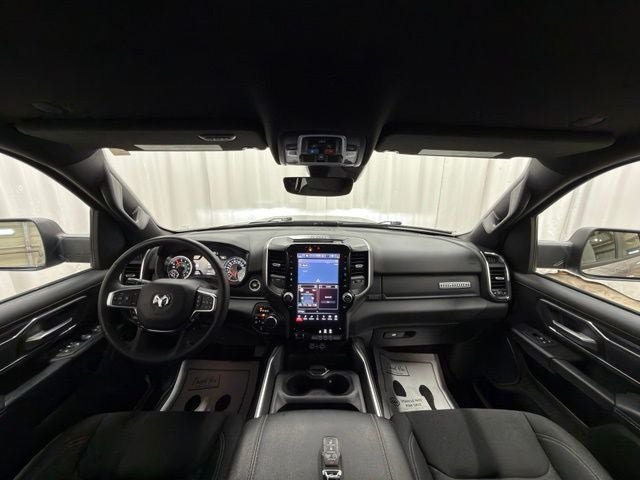 Used 2025 RAM 1500 Big Horn AWD/4WD image 4