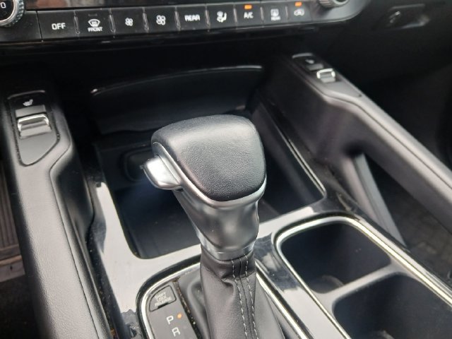 Certified 2024 Kia Telluride S w/ S Sunroof Package FWD image 19