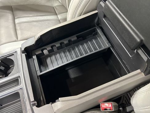 Used 2018 Ford F150 XLT w/ Equipment Group 302A Luxury image 25