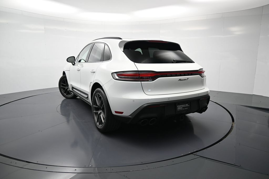 Certified 2024 Porsche Macan Turbo AWD/4WD image 39