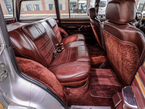 Used 1991 Jeep Grand Wagoneer AWD/4WD image 53