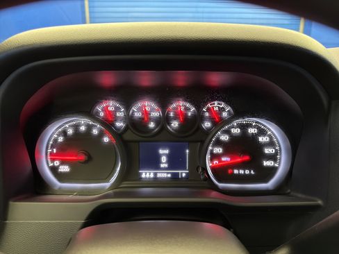Used 2024 Chevrolet Silverado 2500 Custom w/ Custom Value Package AWD/4WD image 18