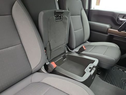 Used 2022 Chevrolet Silverado 2500 LT w/ Convenience Package image 51