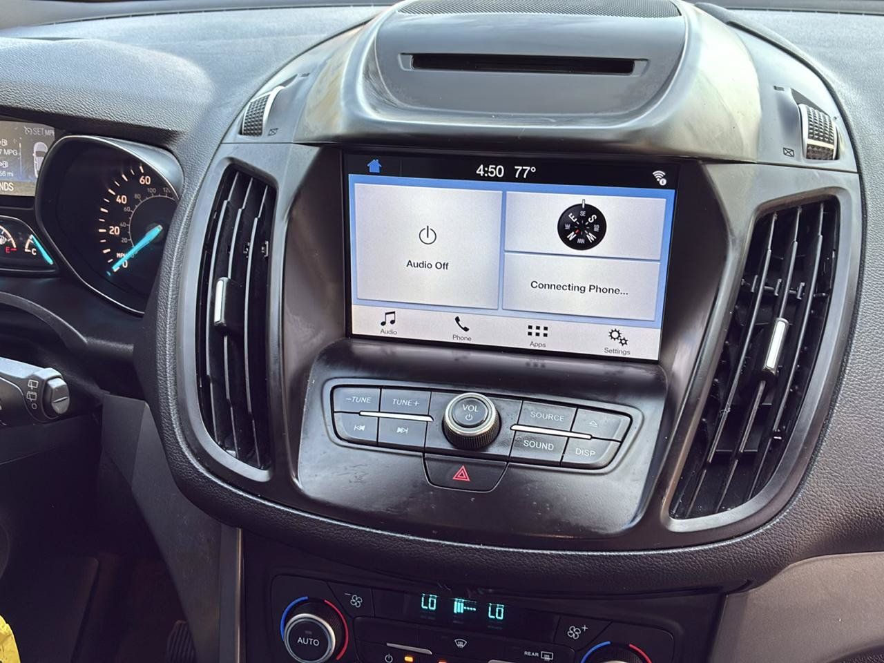 Used 2018 Ford Escape SE w/ SE Sync 3 Package FWD image 35
