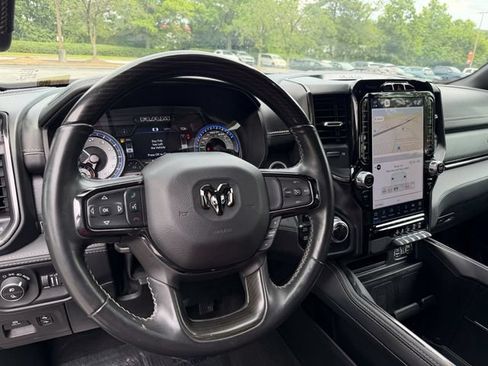 Used 2022 RAM 1500 Limited AWD/4WD image 14